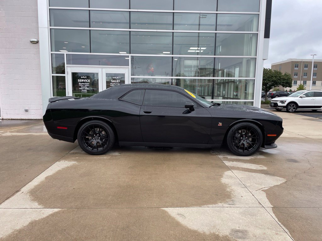 Used 2021 Dodge Challenger R/T Scat Pack RWD image 4