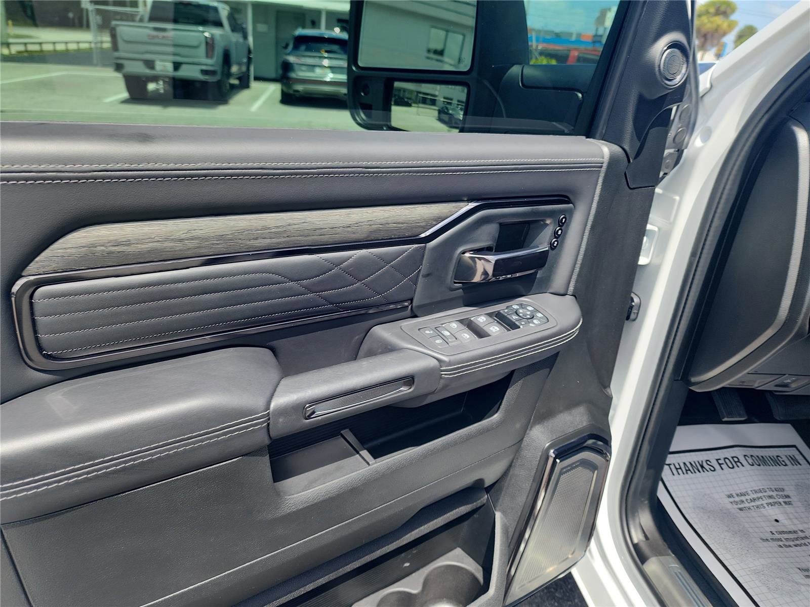 Used 2026 RAM 2500 Limited AWD/4WD image 13