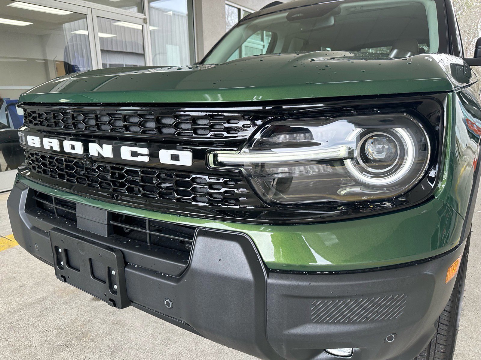 Certified 2025 Ford Bronco Sport Outer Banks w/ Outer Banks Tech Package+ image 9