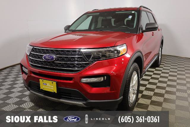 Certified 2024 Ford Explorer XLT w/ Equipment Group 202A