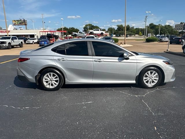 Used 2026 Toyota Camry LE w/ Convenience Package FWD image 8