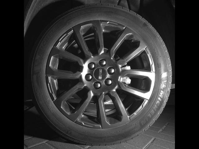Used 2023 GMC Acadia Denali w/ Black Diamond Edition FWD image 12