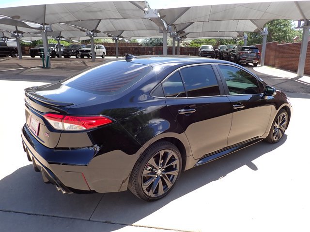 Used 2025 Toyota Corolla SE FWD image 4
