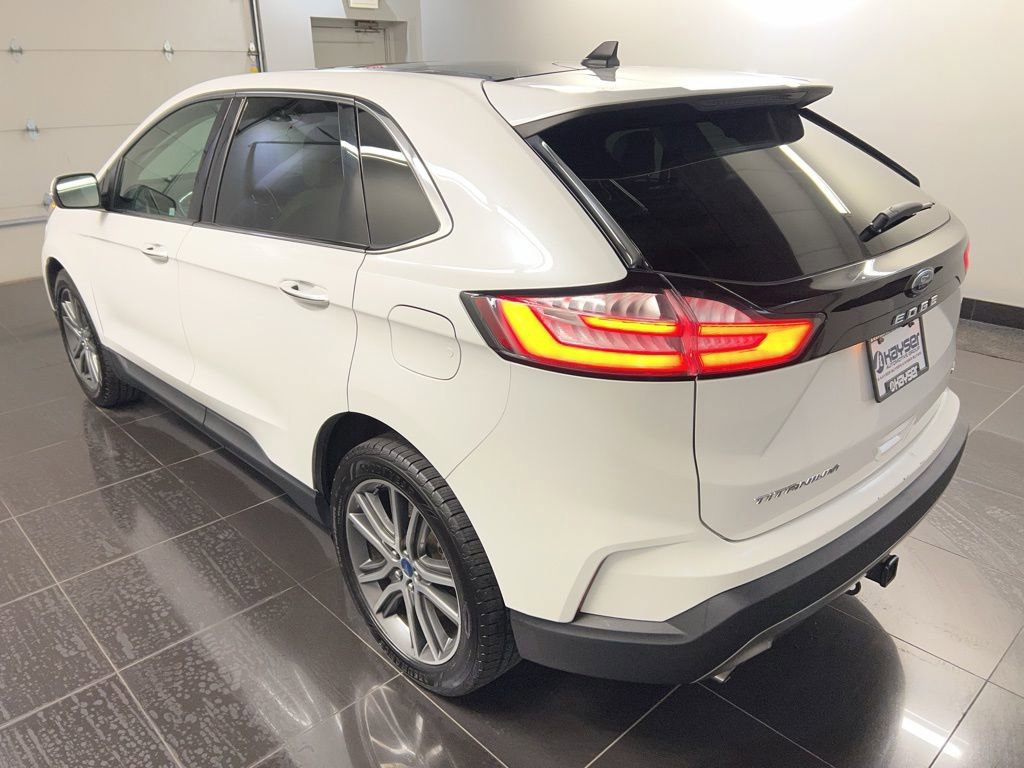 Certified 2021 Ford Edge Titanium w/ Class II Trailer Tow Package image 2