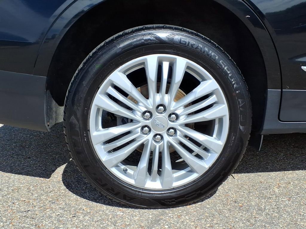 Used 2019 Cadillac XT5 Premium Luxury AWD/4WD image 9