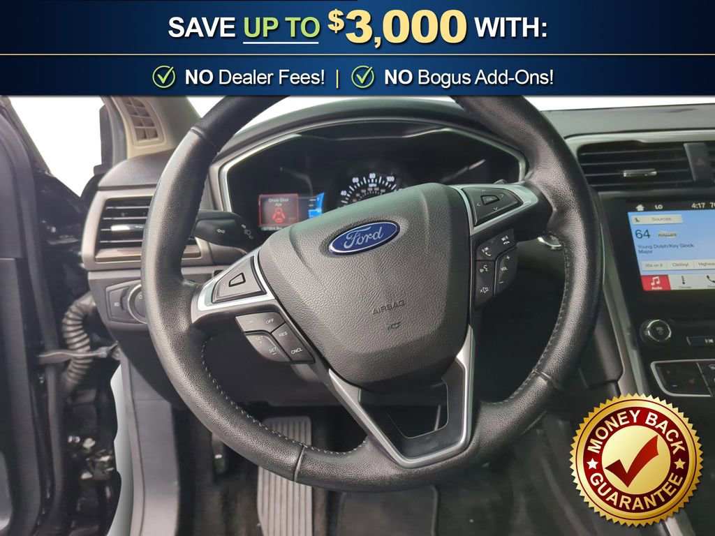 Certified 2017 Ford Fusion SE w/ Fusion SE Technology Package FWD image 18
