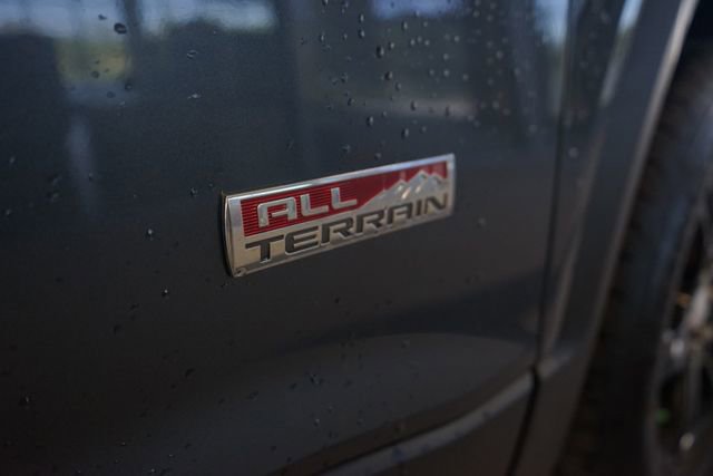 Used 2019 GMC Acadia SLE w/ Driver Alert Package I AWD/4WD image 15