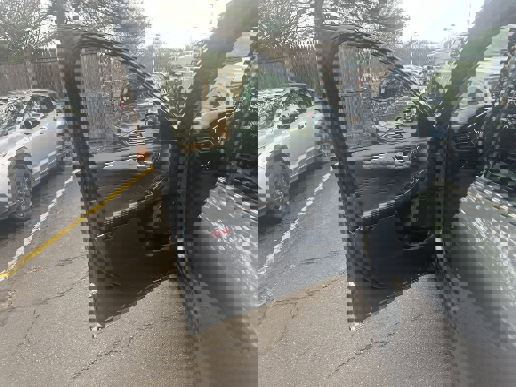 Certified 2024 Ford Escape Platinum image 13