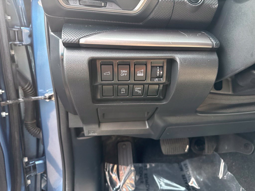 Used 2021 Subaru Forester Premium AWD/4WD image 17