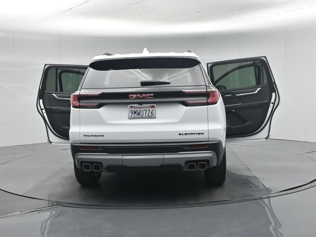 Used 2024 GMC Acadia Elevation FWD image 39