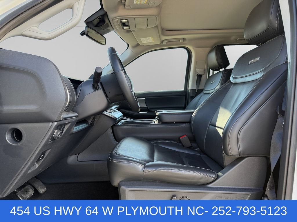 Certified 2025 Ford Expedition Max Platinum AWD/4WD image 9