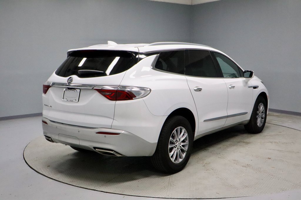 Used 2024 Buick Enclave Premium image 12