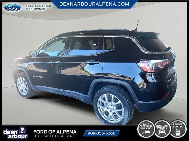 Used 2022 Jeep Compass Latitude AWD/4WD image 4