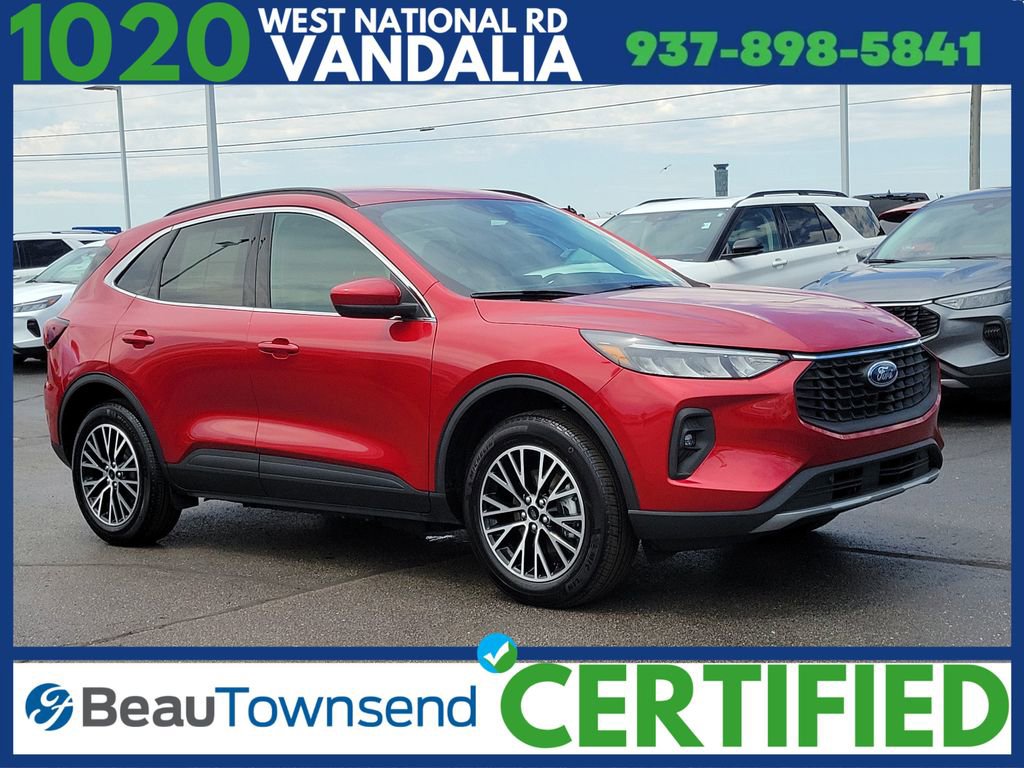 Certified 2025 Ford Escape SE
