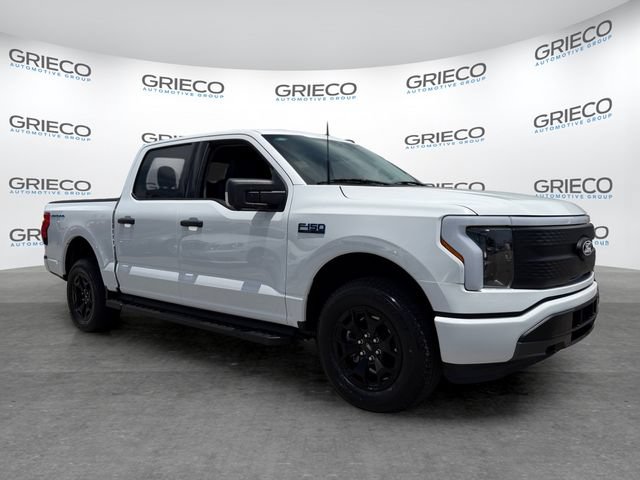 Certified 2025 Ford F150 Lightning XLT AWD/4WD video 1