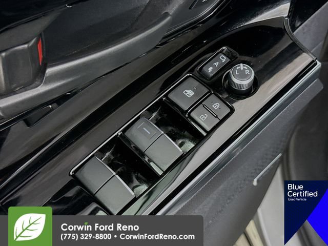 Used 2023 Subaru Solterra AWD image 21