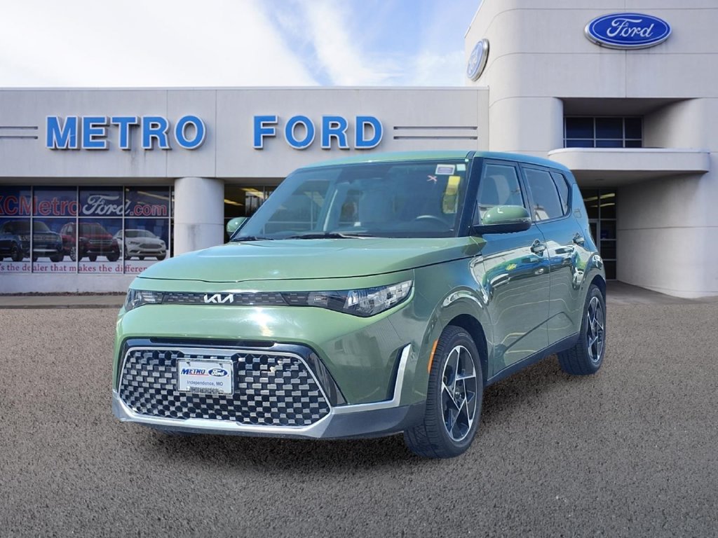 Used 2023 Kia Soul EX FWD image 7