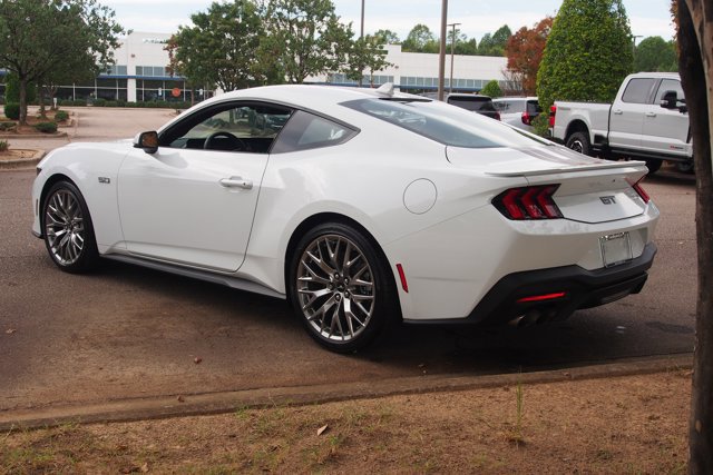 Certified 2024 Ford Mustang GT Premium image 3