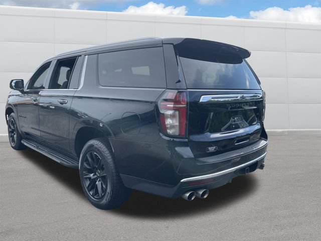 Used 2021 Chevrolet Suburban Premier AWD/4WD image 3