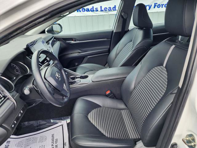 Used 2021 Toyota Camry SE FWD image 12