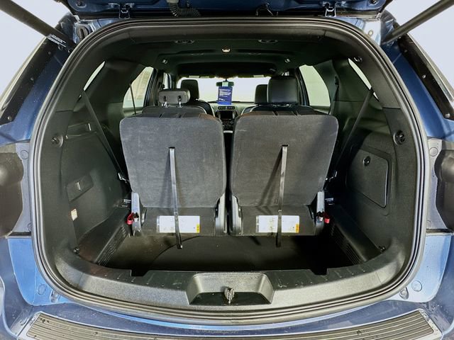 Certified 2018 Ford Explorer XLT w/ Equipment Group 202A FWD image 36