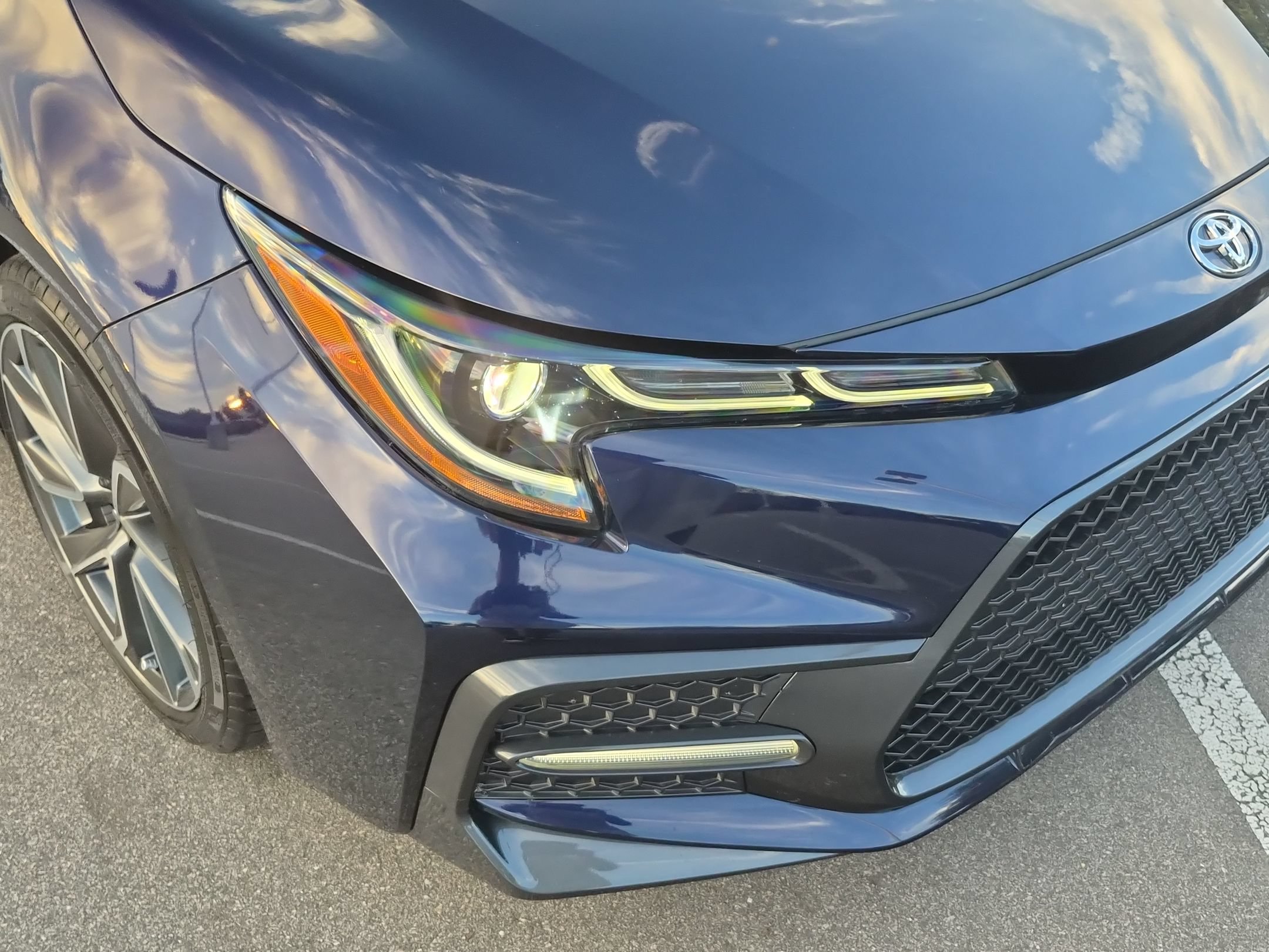 Used 2021 Toyota Corolla XSE FWD image 10