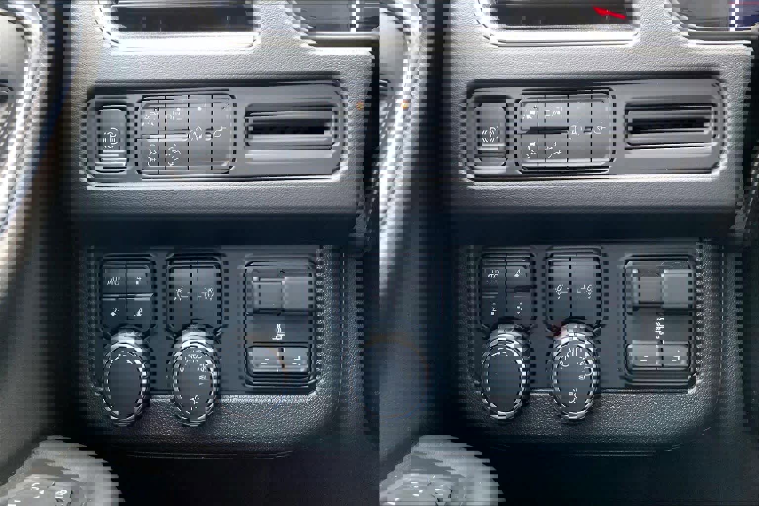 Used 2021 Chevrolet Tahoe Z71 w/ Z71 Signature Package image 72