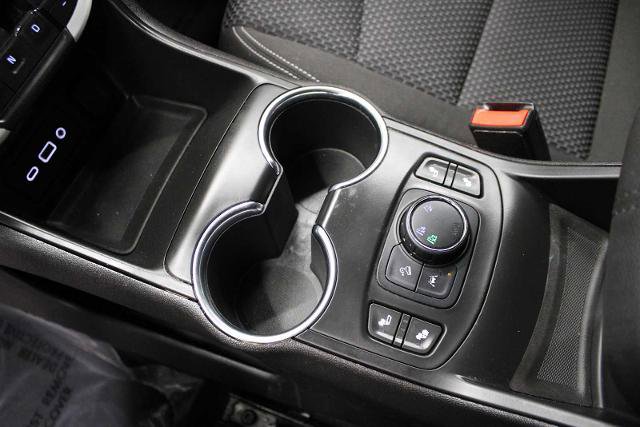 Used 2022 GMC Terrain SLE w/ Driver Convenience Package AWD/4WD image 30