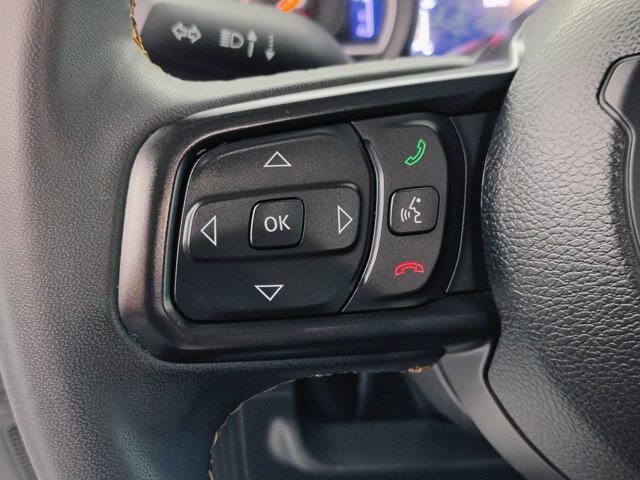 Used 2024 Jeep Wrangler Sport AWD/4WD image 32