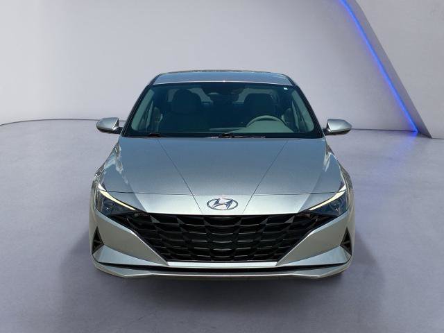 Used 2022 Hyundai Elantra SEL w/ Cargo Package FWD image 6