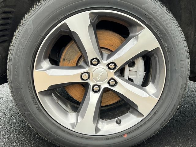 Used 2024 Jeep Grand Cherokee L Limited image 15