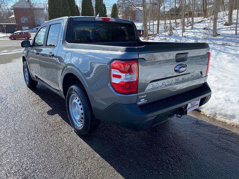 Certified 2023 Ford Maverick XL image 3