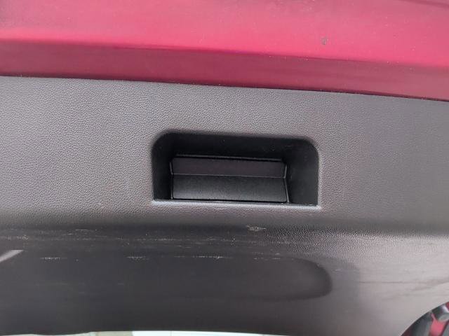 Used 2020 Chevrolet Traverse LT w/ LT Premium Package image 9