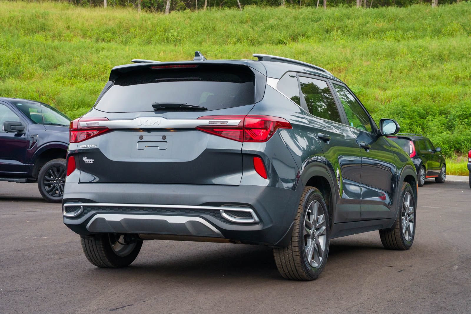 Used 2023 Kia Seltos S FWD image 7
