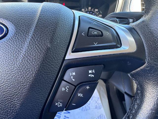 Certified 2017 Ford Fusion SE FWD image 25