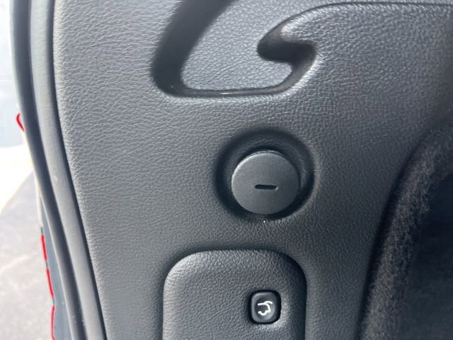 Used 2021 Dodge Durango R/T w/ Blacktop Package image 14