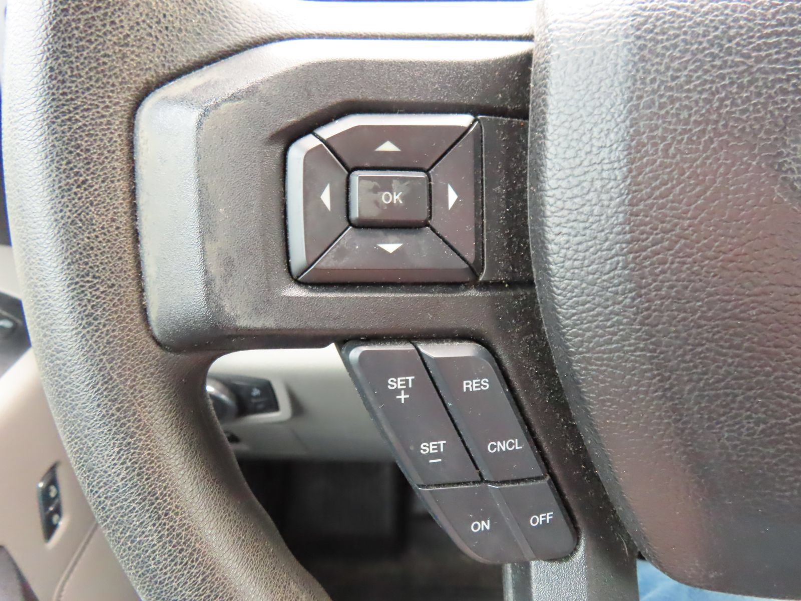 Certified 2017 Ford F150 XL w/ Equipment Group 101A Mid RWD image 15