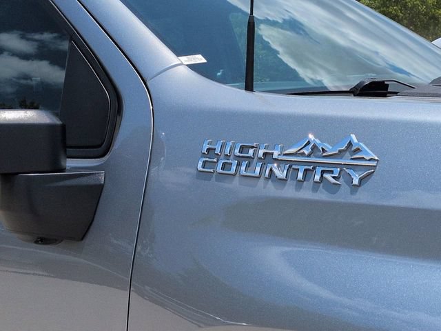 Used 2024 Chevrolet Silverado 2500 High Country w/ High Country Premium Package AWD/4WD image 14