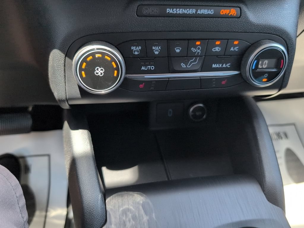 Certified 2020 Ford Escape SE AWD/4WD image 19