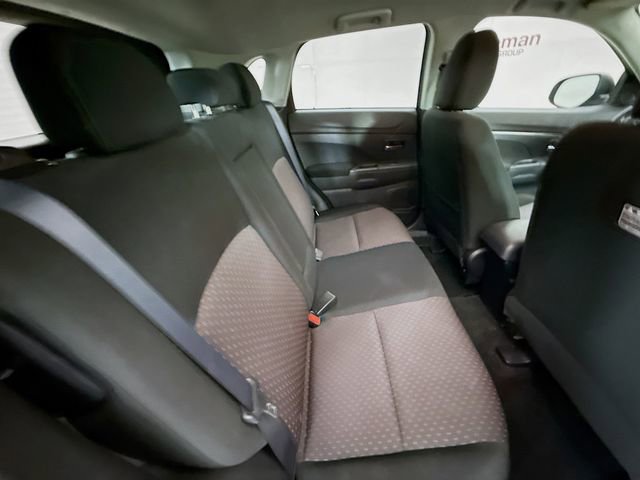 Used 2017 Mitsubishi Outlander Sport ES FWD image 23
