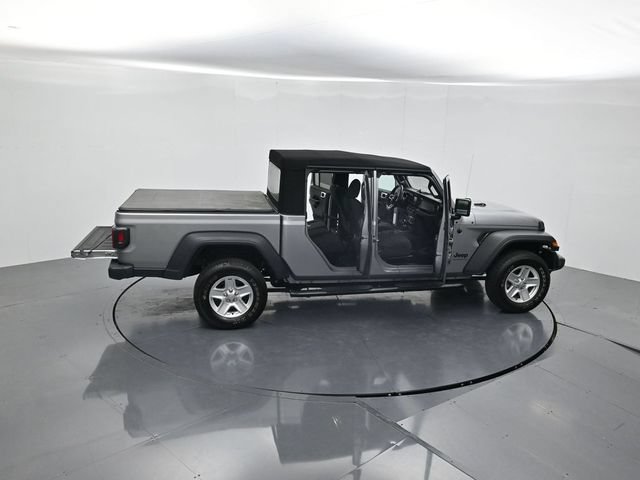 Used 2020 Jeep Gladiator Sport w/ Quick Order Package 24S AWD/4WD image 47