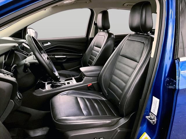 Certified 2019 Ford Escape Titanium AWD/4WD image 24