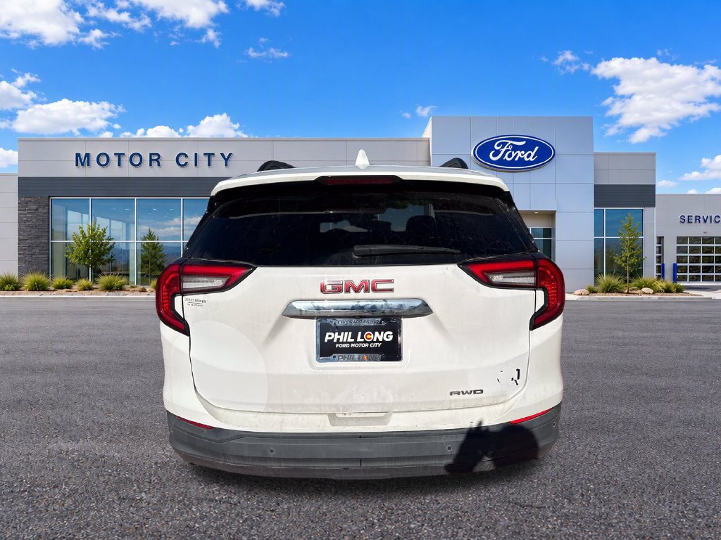 Used 2022 GMC Terrain SLE w/ Driver Convenience Package AWD/4WD image 7