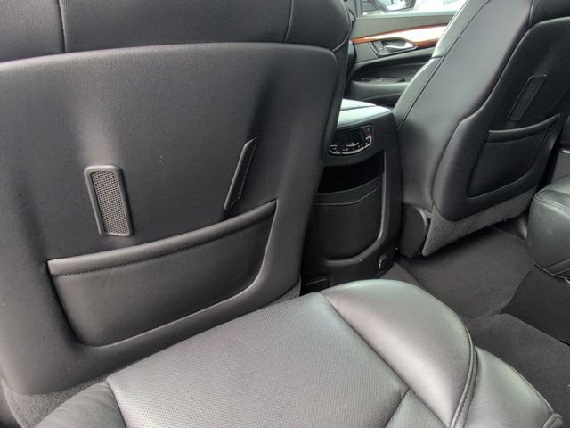 Used 2020 Cadillac Escalade 2WD image 14