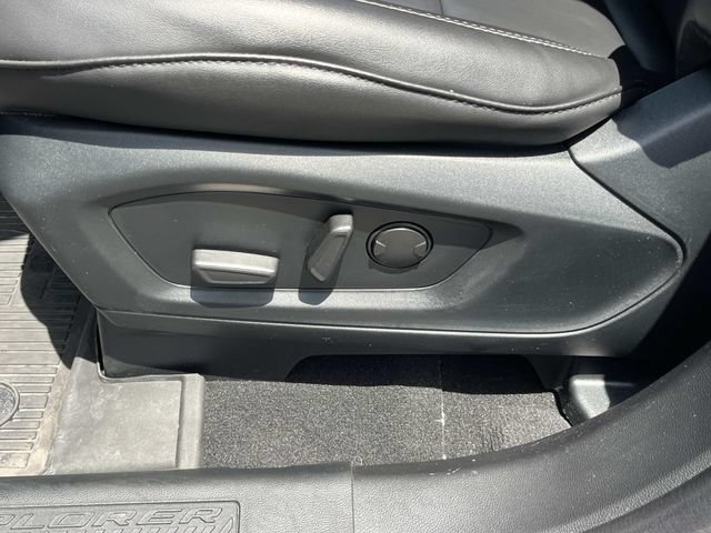Certified 2023 Ford Explorer XLT w/ Equipment Group 202A AWD/4WD image 29
