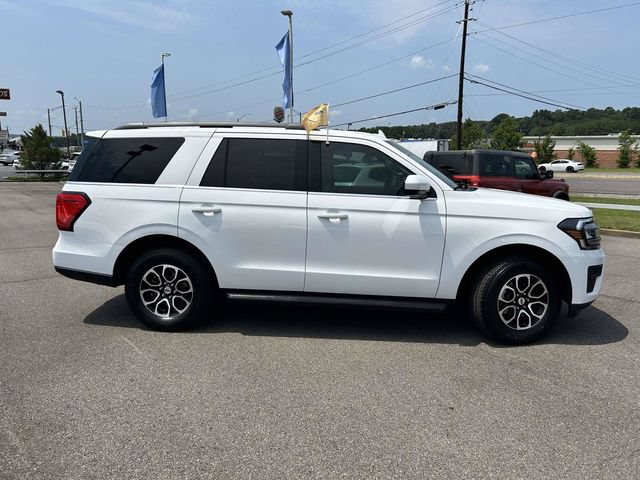 Certified 2024 Ford Expedition XLT AWD/4WD image 2