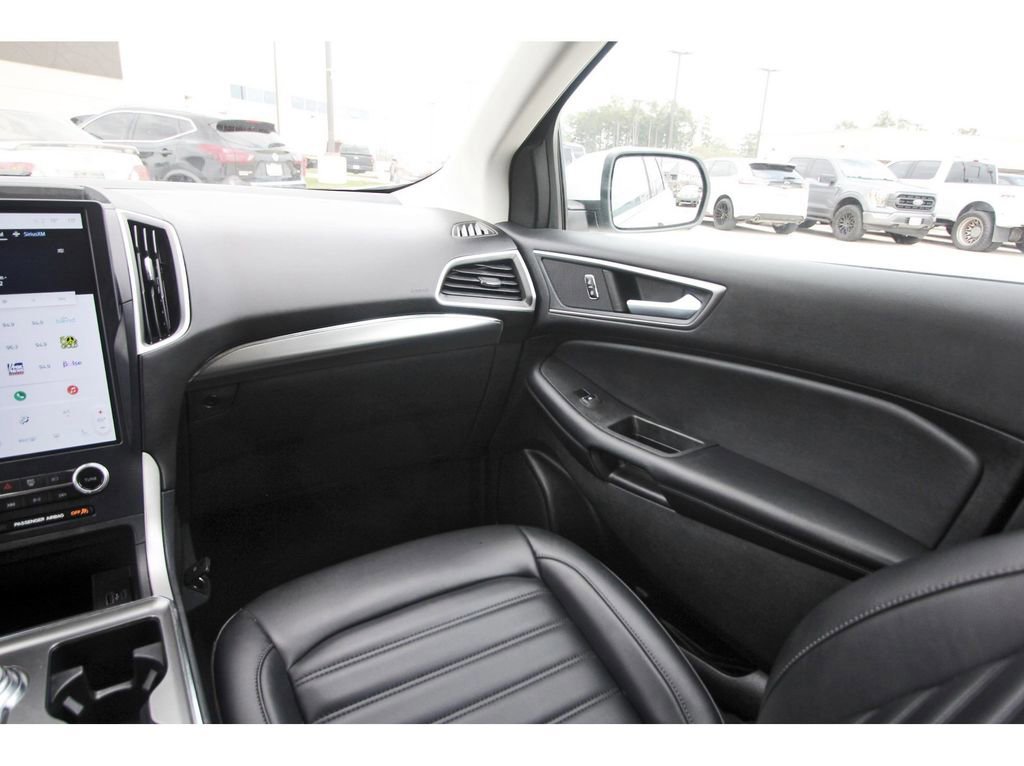Certified 2022 Ford Edge SEL w/ Convenience Package image 13