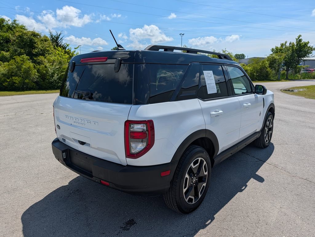 Certified 2024 Ford Bronco Sport Outer Banks w/ Tech Package AWD/4WD image 3
