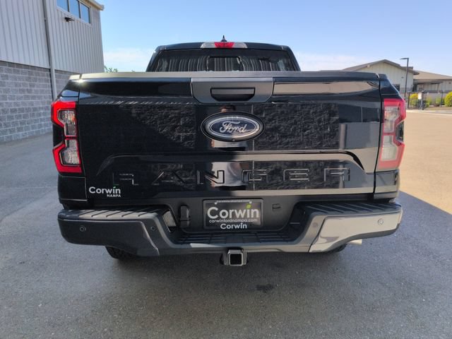 Certified 2025 Ford Ranger Lariat w/ FX4 Off-Road Package AWD/4WD image 4