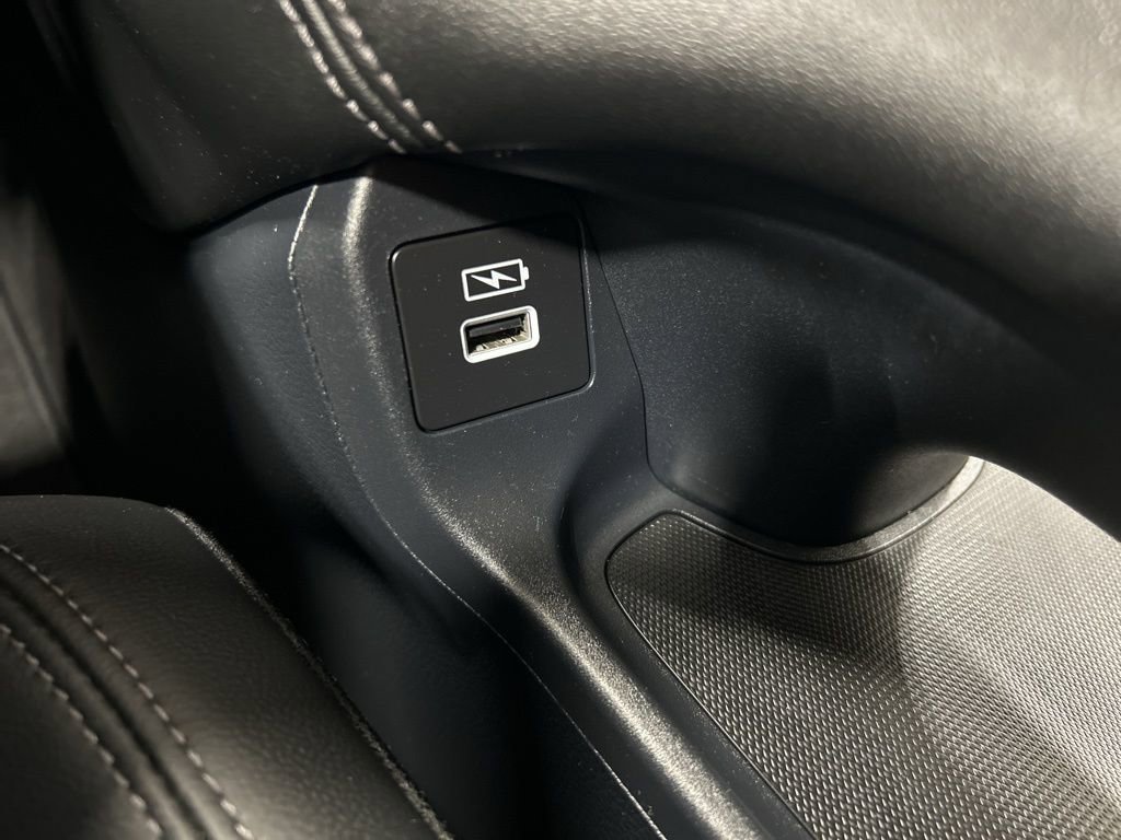 Used 2023 Honda HR-V EX-L image 22